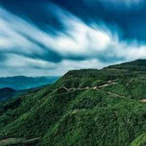 贵州藏了个“凉都” 夏季人少景美只有19℃