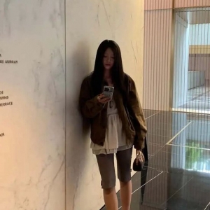面对突如其来的降温，所有人都急需一件外套！