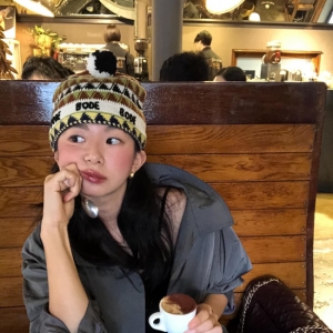 这个冬天，谁还没被迪丽热巴的同款冷帽种草